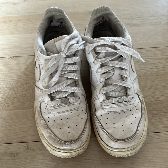 Air Force 1’s - Picture 2 of 6